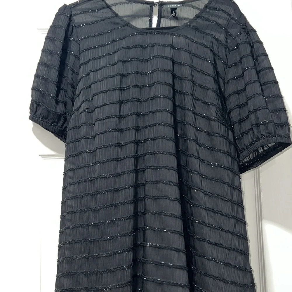 NWT Torrid Abbey Black Chiffon Stripe - Picture 2 of 3